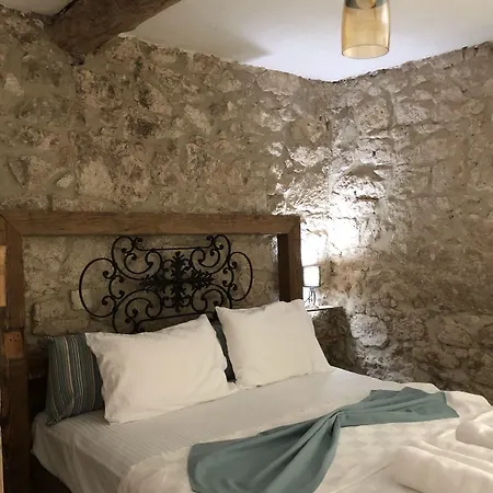 Livan Deluxe Alaçatı