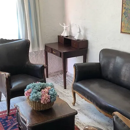 Hotel Livan Deluxe 3*