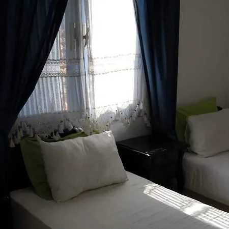 Livan Deluxe Otel 3*