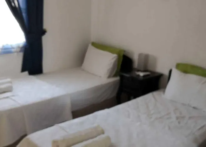 Otel Livan Deluxe 3*